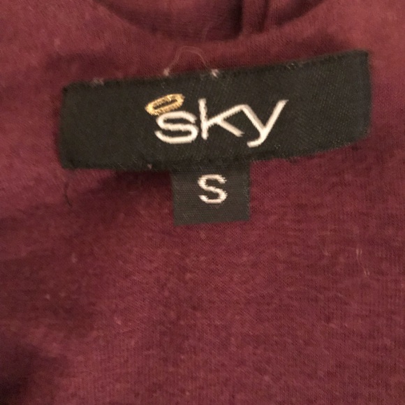 Top - Picture 2 of 2